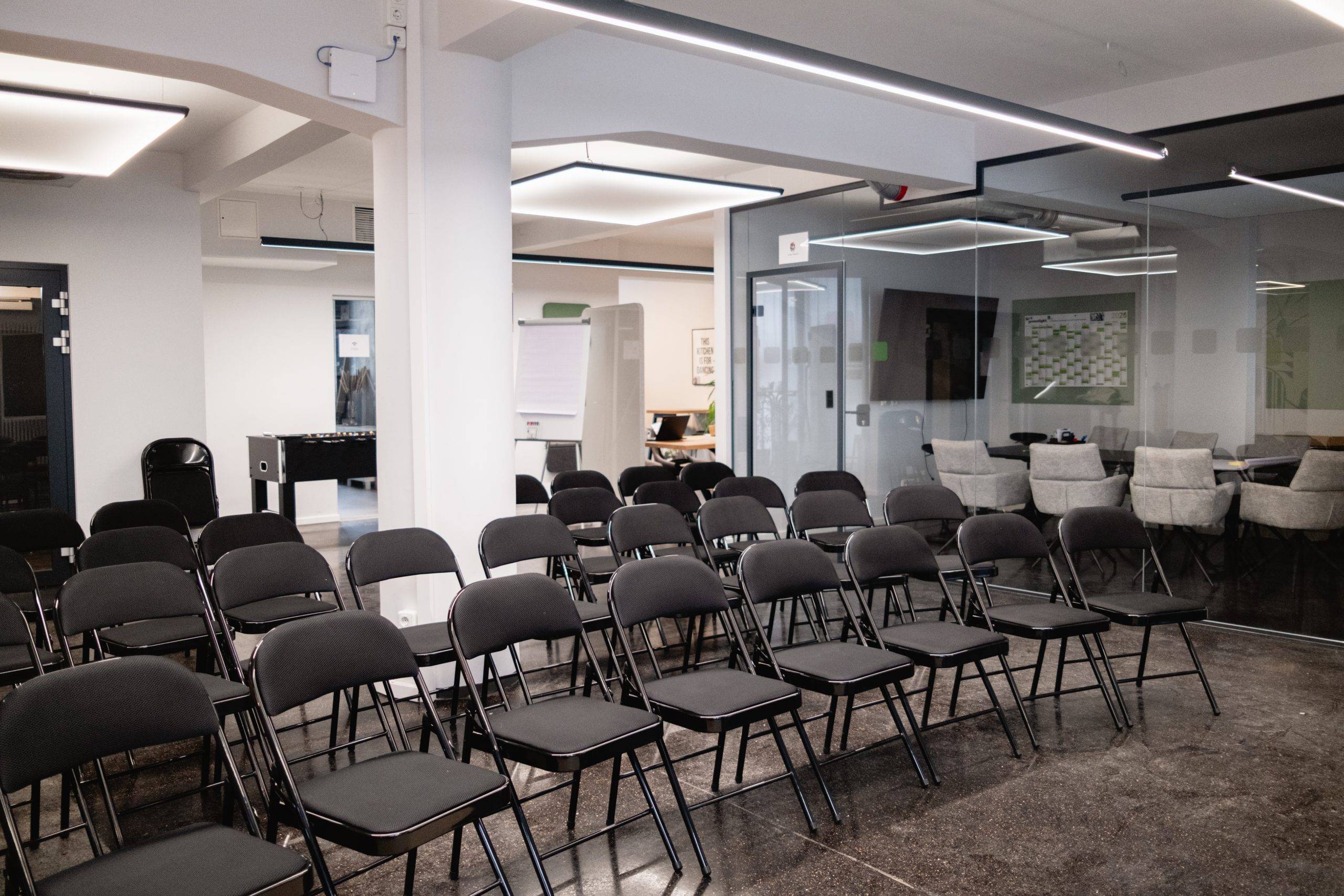 Meeting room seating with tables